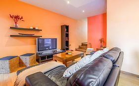 Bonito Apartamento En El Centro De Alcala De Guadaira Muy Cerca De Sevilla